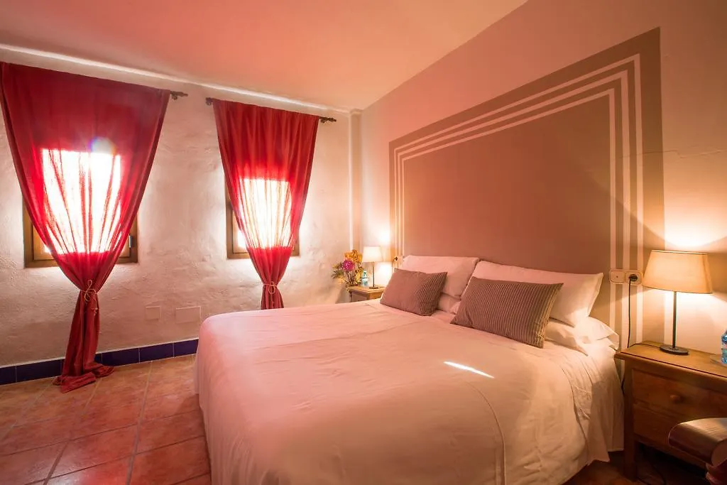 Cortijo Carrillo Bed & Breakfast Cartaojal